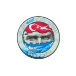 Atatürk Peç – “Bir Çift Mavi Gözün Işığında” Patch Arma (9.5 cm)